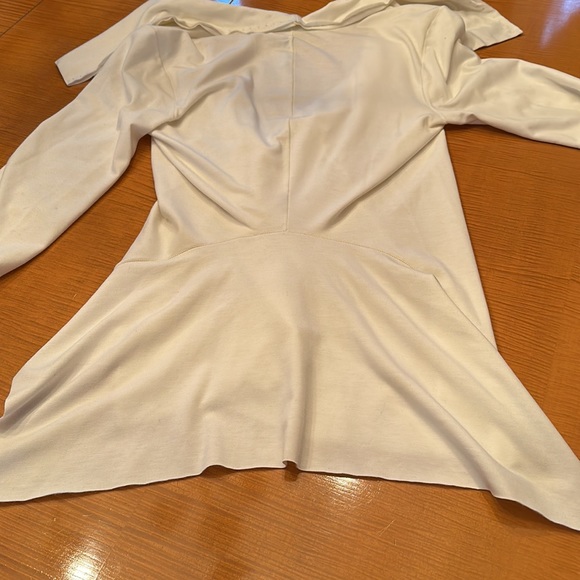 More than a sweatshirt - Picture 6 of 8